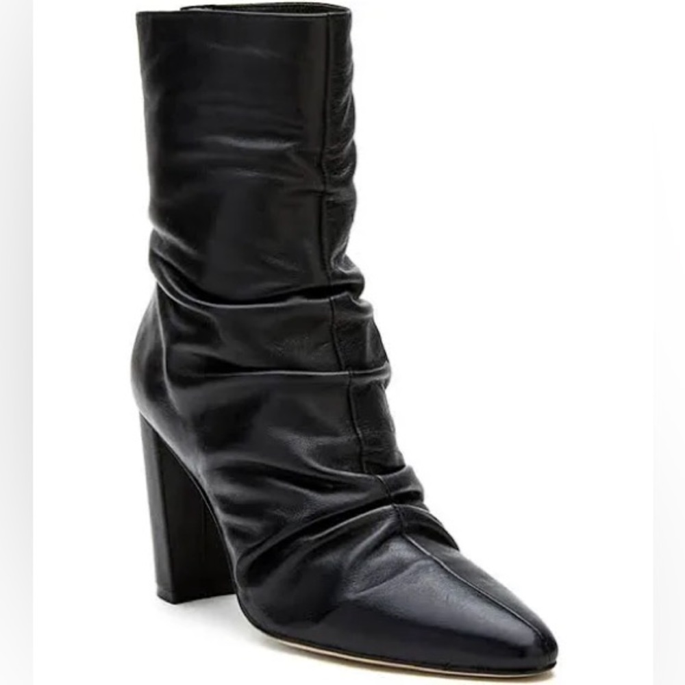 Matisse Colette ruched boots EUC
